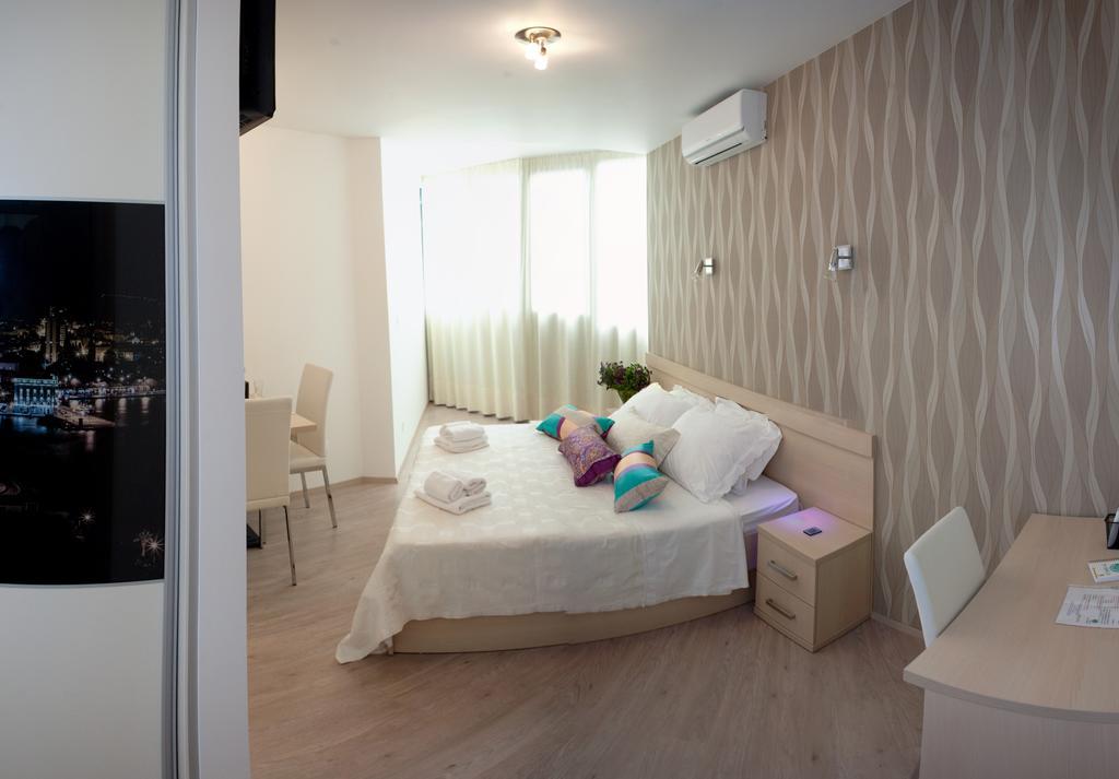 ספליט Cro Jet Set Apartments מראה חיצוני תמונה