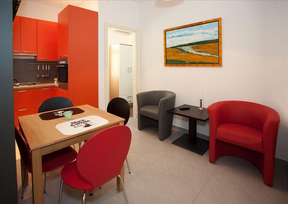 ספליט Cro Jet Set Apartments מראה חיצוני תמונה