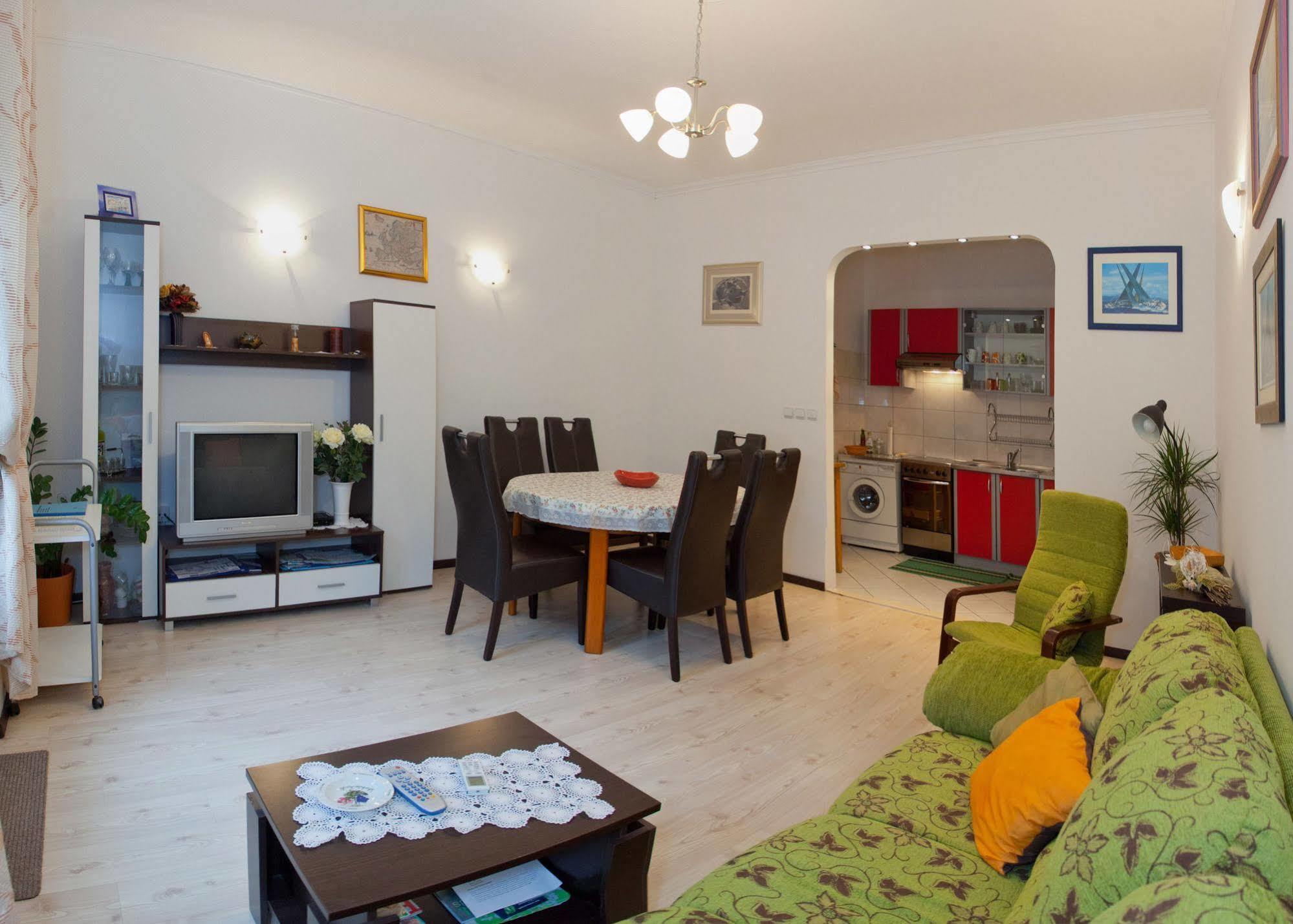 ספליט Cro Jet Set Apartments מראה חיצוני תמונה